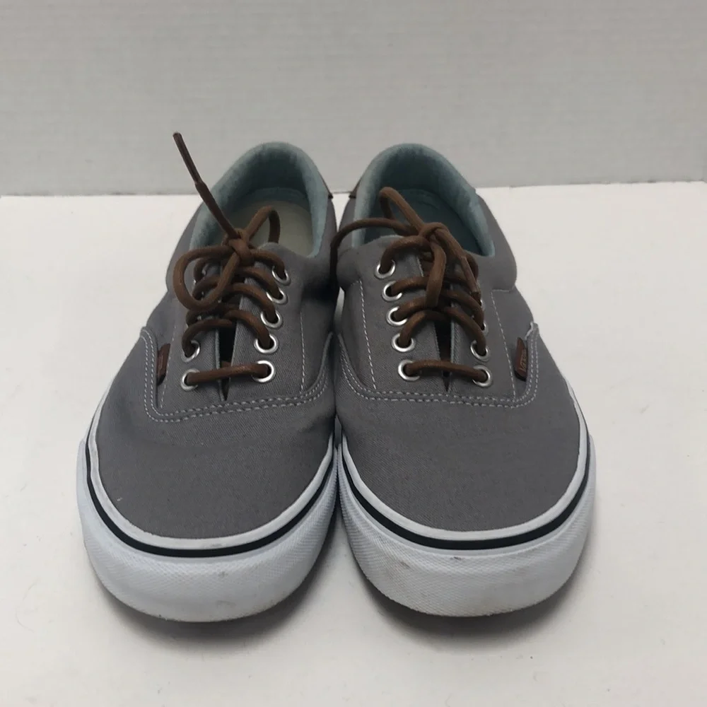 Vans in gray with brown trim